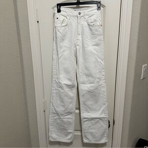 Zara Women’s White Denim Jeans Size 0